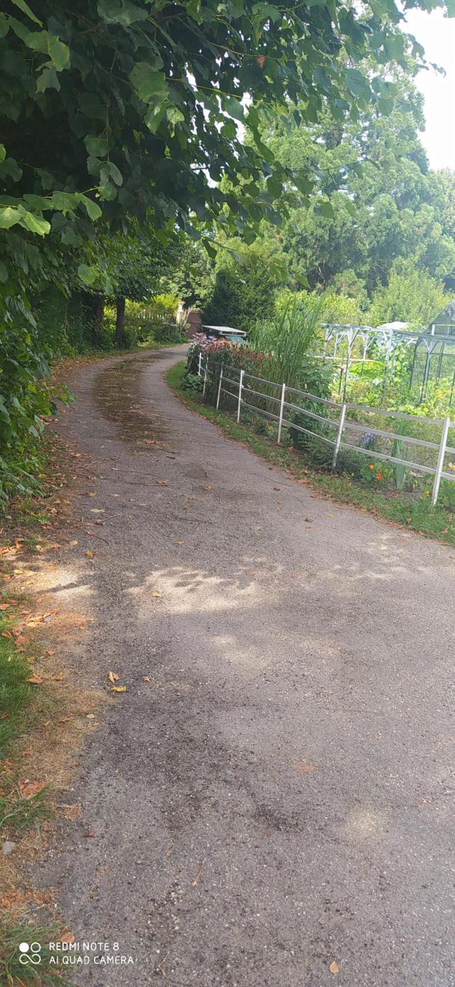 Logement Independant Attenant A Une Maison Dans Grand Jardin Retournac Luaran gambar